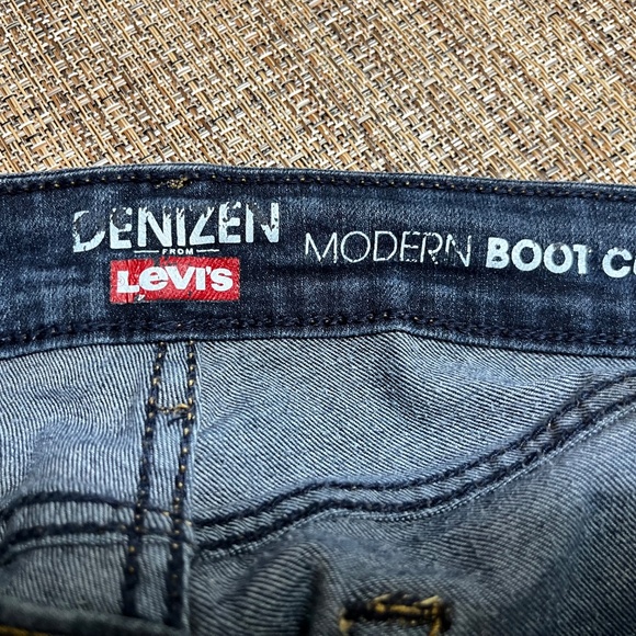 Denizen by Levi’s Modern Boot Cut Jeans - Picture 2 of 5